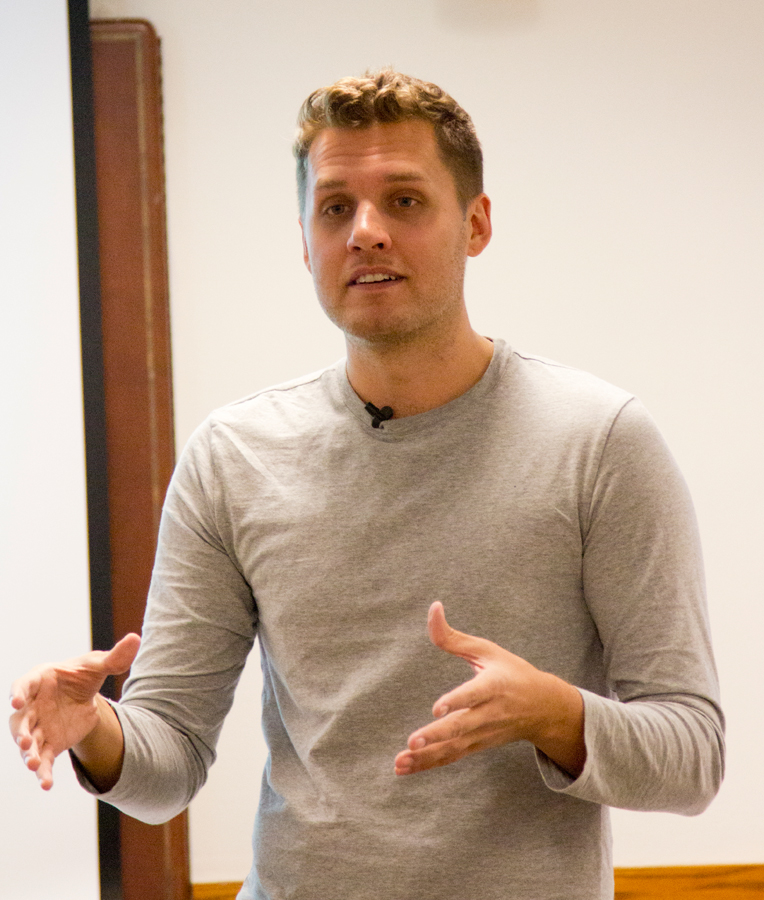 Mark Manson Net Worth - How Much Is Mark Manson Worth?