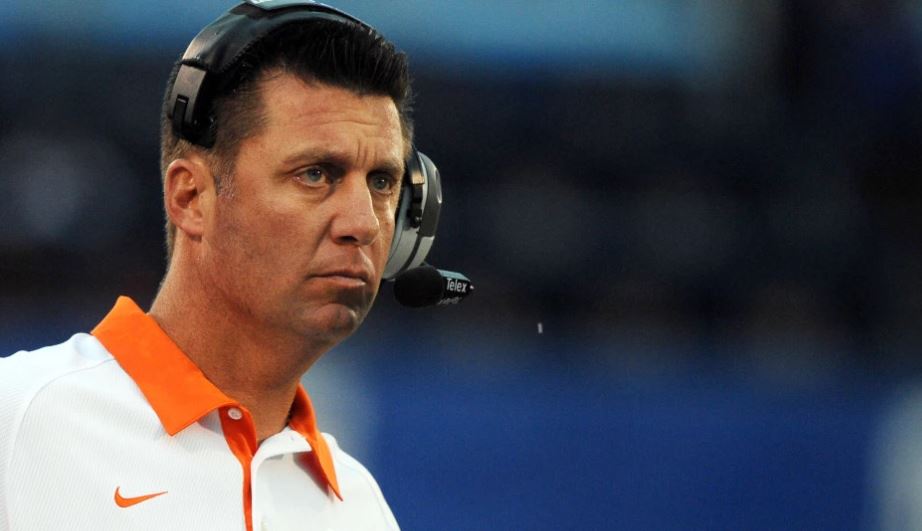 coach mike gundy